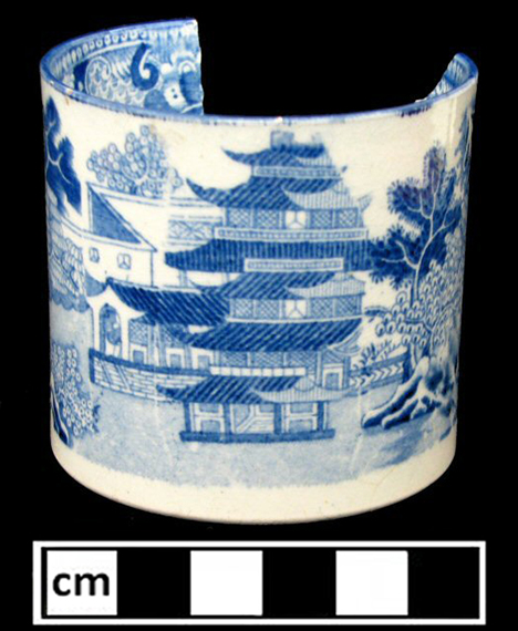 Pearlware mug printed underglaze in medium blue. 18BC79